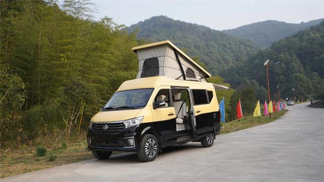 11月28亮相成都房车展小身材大空间澳门新葡京入口几万元的两层钓鱼神车(图3) 11月28亮相成都房车展小身材大空间澳门新葡京入口几万元的两层钓鱼神车(图3)