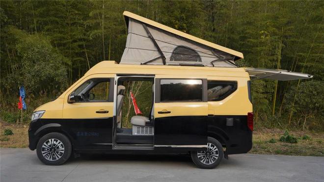 11月28亮相成都房车展小身材大空间澳门新葡京入口几万元的两层钓鱼神车(图5) 11月28亮相成都房车展小身材大空间澳门新葡京入口几万元的两层钓鱼神车(图5)