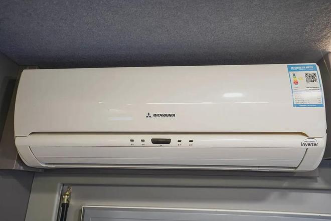 全时四驱!实拍大陆G450江淮重卡房车澳门新葡京app6人住宿+24度电+(图18) 全时四驱!实拍大陆G450江淮重卡房车澳门新葡京app6人住宿+24度电+(图18)