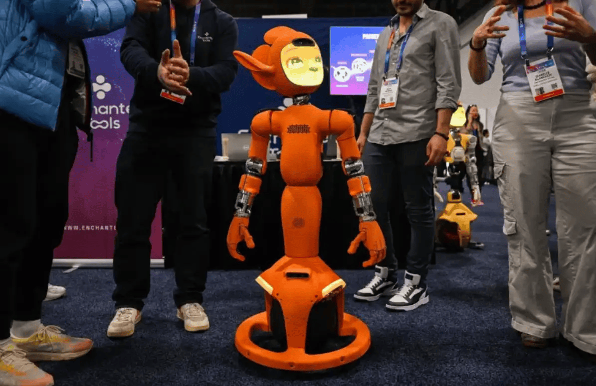 ：9大方向最火中企霸场机器人全明星乱斗澳门新葡京暴走2万步逛CES2026(图55)